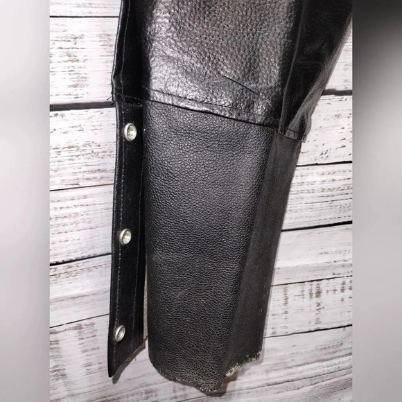 Diamond Plate Buffalo Leather Chaps Black size XL Motorcycle Biker Harley Moto - Picture 5 of 7